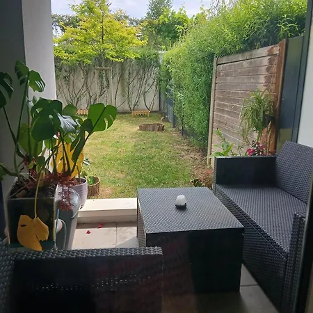Apartment Cosy A Avec Terrasse Et Jardin *