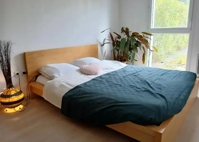 Cosy A Avec Terrasse Et Jardin *