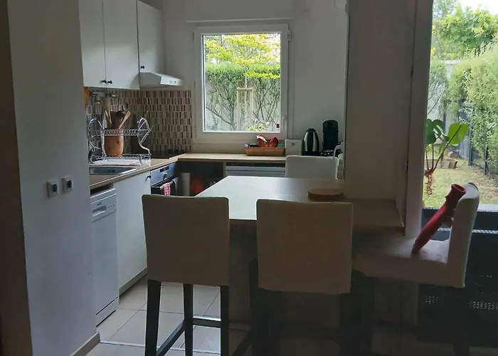 Cosy A Avec Terrasse Et Jardin 公寓